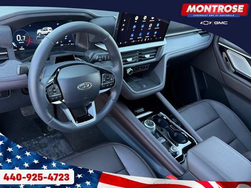 Used 2025 Ford Explorer Platinum w/ LUX Leather Package AWD/4WD image 20
