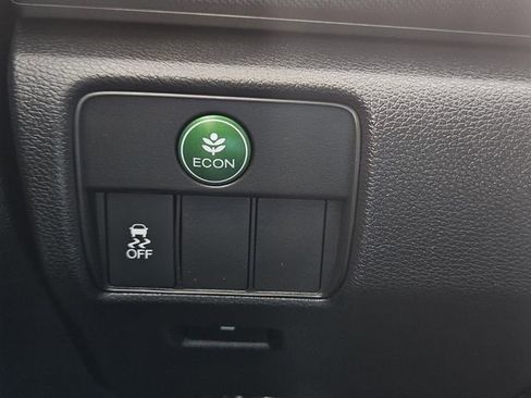 Used 2013 Honda Accord LX image 24