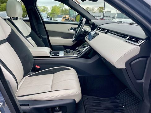 Used 2020 Land Rover Range Rover Velar S image 15