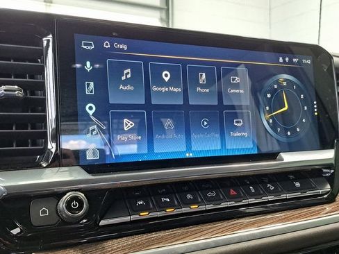Used 2025 Chevrolet Silverado 1500 LT AWD/4WD image 14