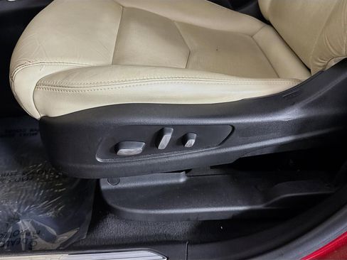 Used 2019 Cadillac XT5 Luxury image 23