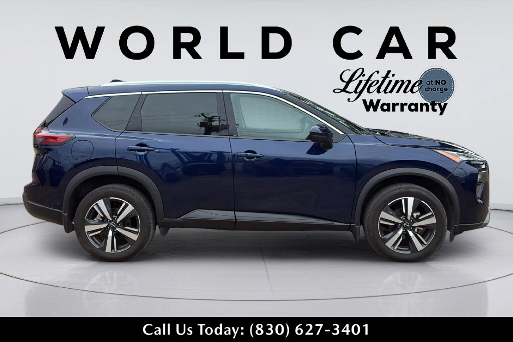 Used 2024 Nissan Rogue SL w/ SL Premium Package FWD image 2