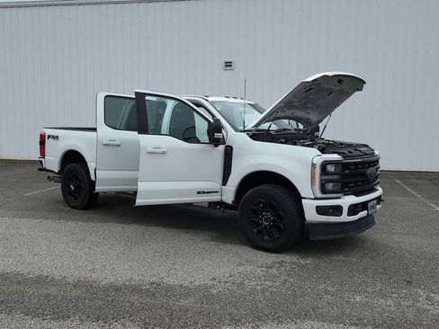 Used 2023 Ford F250 Lariat w/ Lariat Ultimate Package AWD/4WD image 27