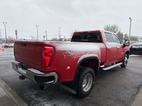 Used 2024 Chevrolet Silverado 3500 LTZ w/ LTZ Plus Package image 5