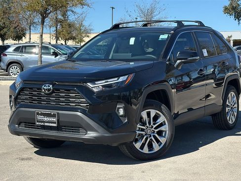 New 2025 Toyota RAV4 XLE Premium image 40