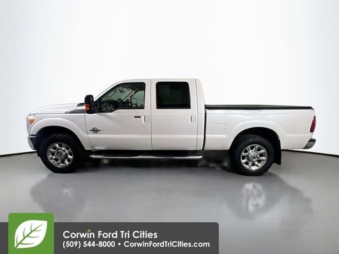 Used 2016 Ford F250 Lariat w/ Lariat Ultimate Package AWD/4WD image 6