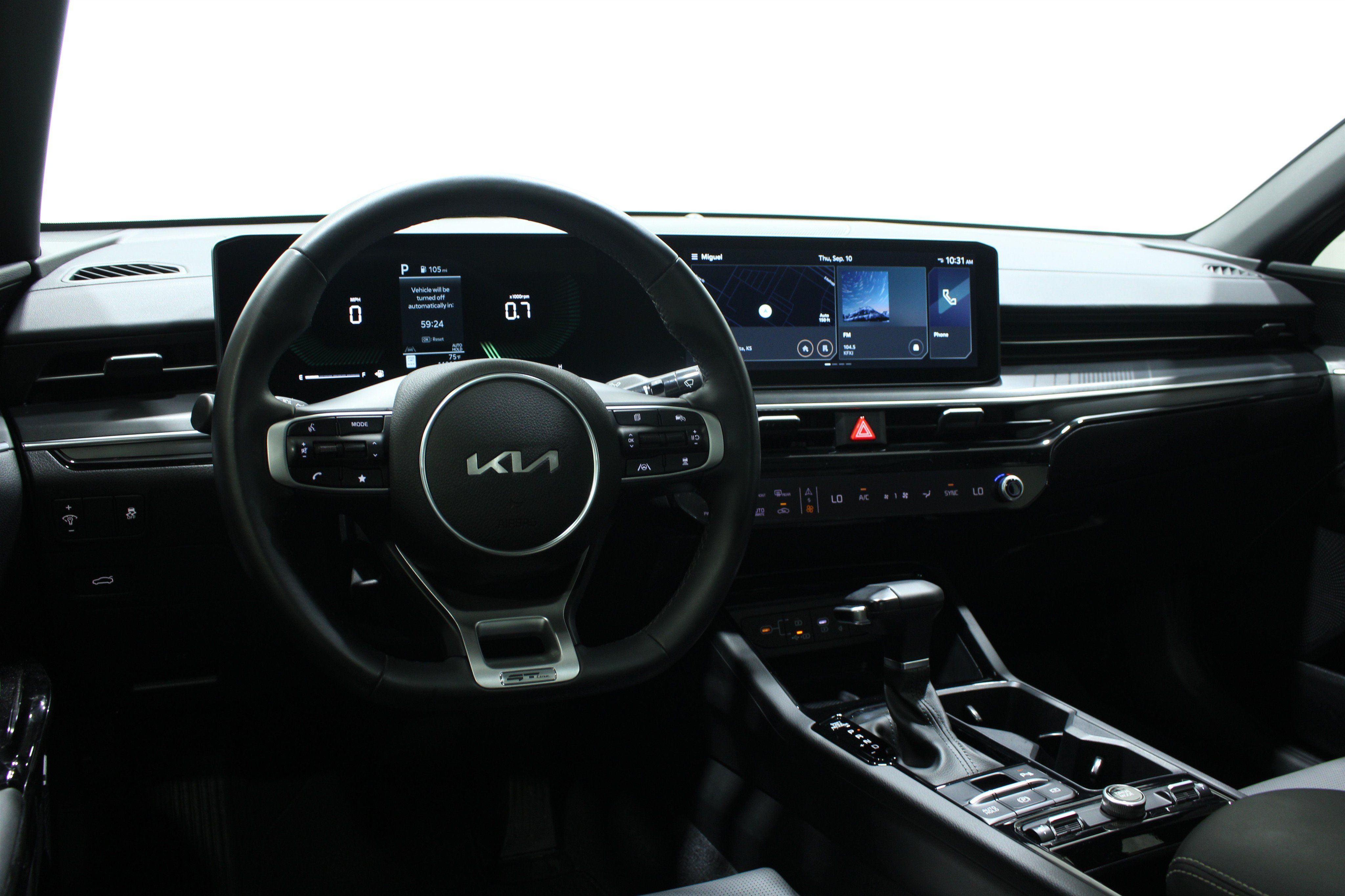 Used 2025 Kia K5 GT-Line w/ GT-Line Premium Package FWD image 2