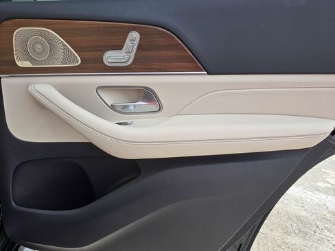 Used 2024 Mercedes-Benz GLS 450 GLS 450 image 47