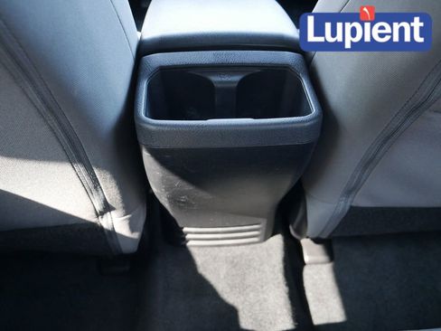 Used 2023 Toyota Tacoma SR image 18