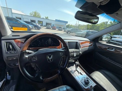 Used 2013 Hyundai Equus Signature RWD image 11