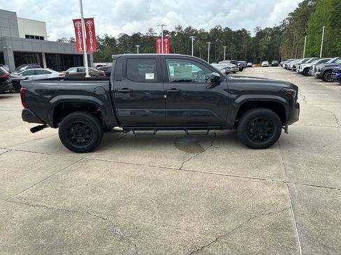 New 2026 Toyota Tacoma SR5 RWD image 8