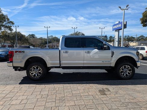 Used 2022 Ford F250 Lariat w/ Lariat Value Package image 7