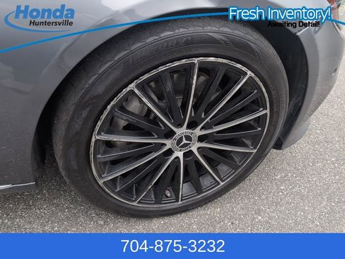 Used 2021 Mercedes-Benz C 300 Sedan image 9