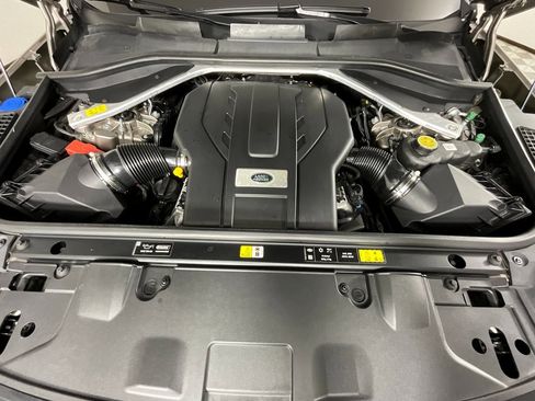 Certified 2023 Land Rover Range Rover SE image 28