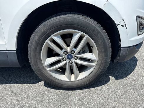 Used 2018 Ford Edge SEL w/ Equipment Group 201A FWD image 6