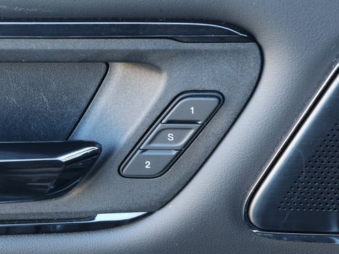 Used 2023 RAM 1500 Limited w/ Night Edition image 13