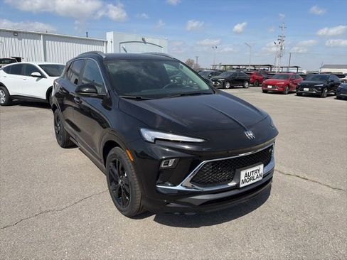 New 2026 Buick Encore GX Sport Touring image 8