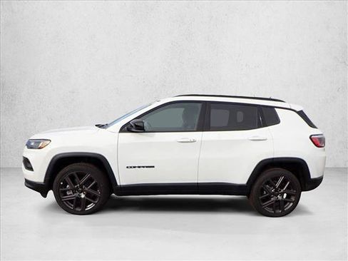 New 2026 Jeep Compass Latitude AWD/4WD image 2