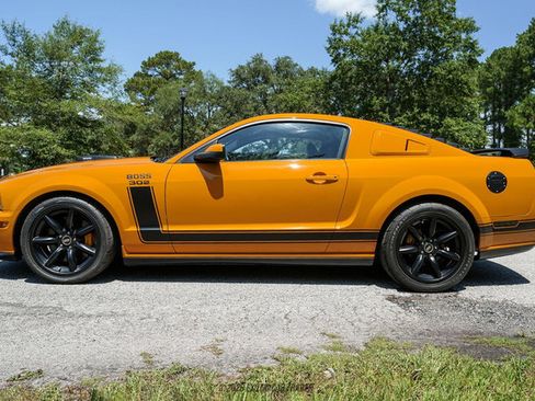Used 2007 Ford Mustang GT RWD image 3