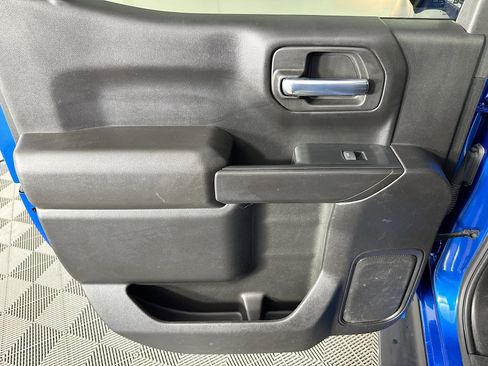 Used 2023 Chevrolet Silverado 1500 Custom w/ LPO, Dark Essentials Package image 23