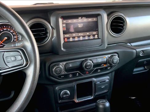 Used 2023 Jeep Wrangler Sport image 6