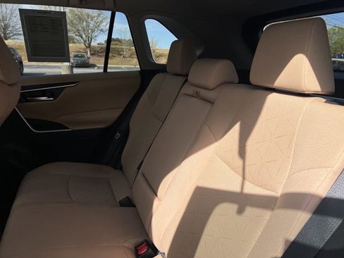 Certified 2025 Toyota RAV4 XLE image 20