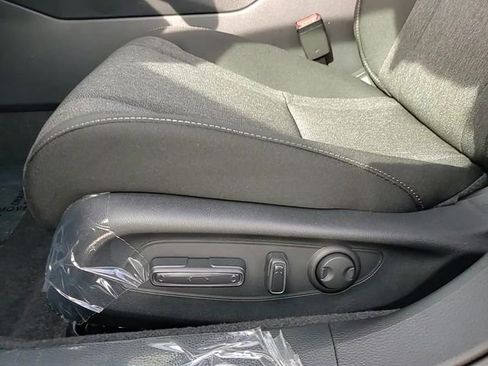 New 2025 Honda Accord SE image 10