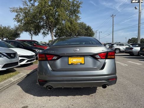 Used 2023 Nissan Altima 2.5 SL FWD image 6