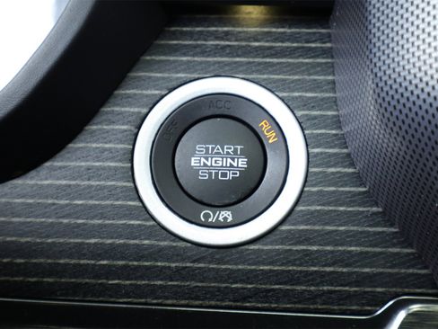 Used 2021 RAM 1500 Limited w/ Night Edition image 27