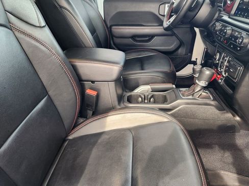 Used 2022 Jeep Gladiator Rubicon w/ LED Lighting Group image 14