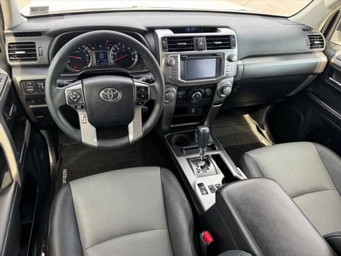 Used 2018 Toyota 4Runner SR5 Premium AWD/4WD image 15