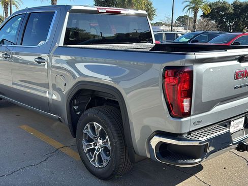 New 2026 GMC Sierra 1500 SLE RWD image 5