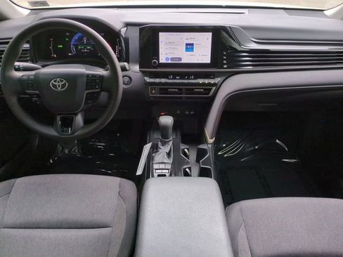 Used 2026 Toyota Camry LE image 14