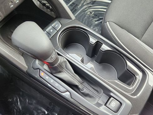 Used 2025 Chevrolet TrailBlazer LT image 11