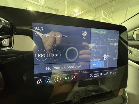 Used 2023 Chevrolet Corvette Stingray Premium Cpe w/ Battery Protection Package RWD image 21