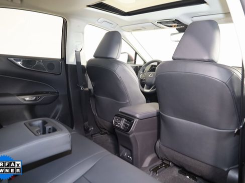 Used 2022 Lexus NX 350 AWD w/ Premium Package image 15