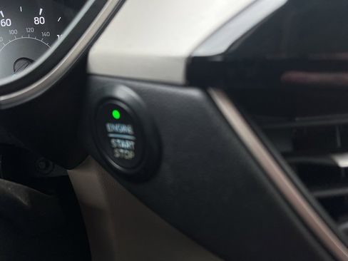 Used 2020 Ford Escape SEL image 15