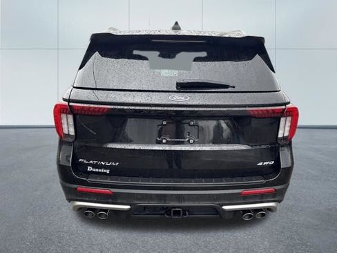 Used 2025 Ford Explorer Platinum w/ Ultimate Package image 3