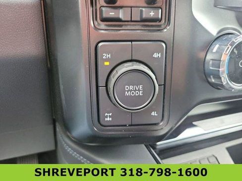 Used 2025 Ford F250 Platinum w/ FX4 Off-Road Package AWD/4WD image 36