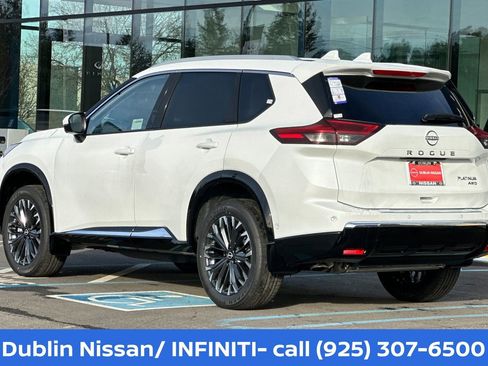 New 2026 Nissan Rogue Platinum w/ Tech Package AWD/4WD image 6