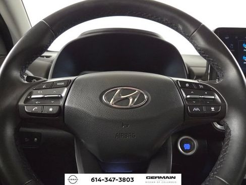 Used 2023 Hyundai Kona Limited AWD/4WD image 22