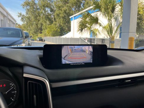 Used 2025 MAZDA CX-50 AWD 2.5 S w/ Select Package image 17