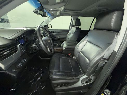 Used 2018 Chevrolet Tahoe LT image 12