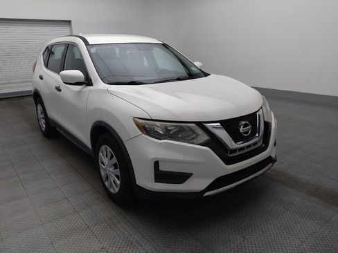 Used 2017 Nissan Rogue S image 13