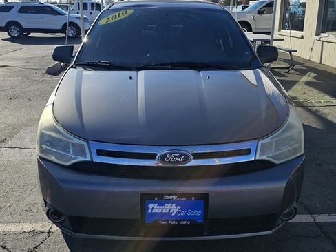 Used 2010 Ford Focus SE image 8