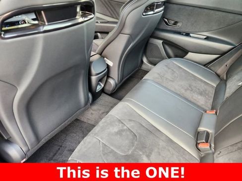 Certified 2025 Hyundai Elantra N Base image 22