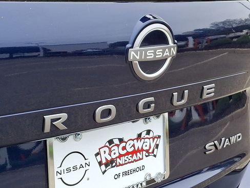 Certified 2024 Nissan Rogue SV AWD/4WD image 31