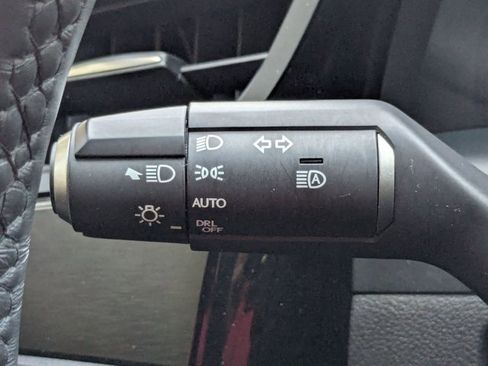 Used 2023 Lexus ES 350 w/ Premium Package image 14