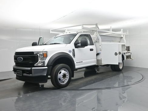 Certified 2021 Ford F450 XL w/ Power Equipment Group image 32
