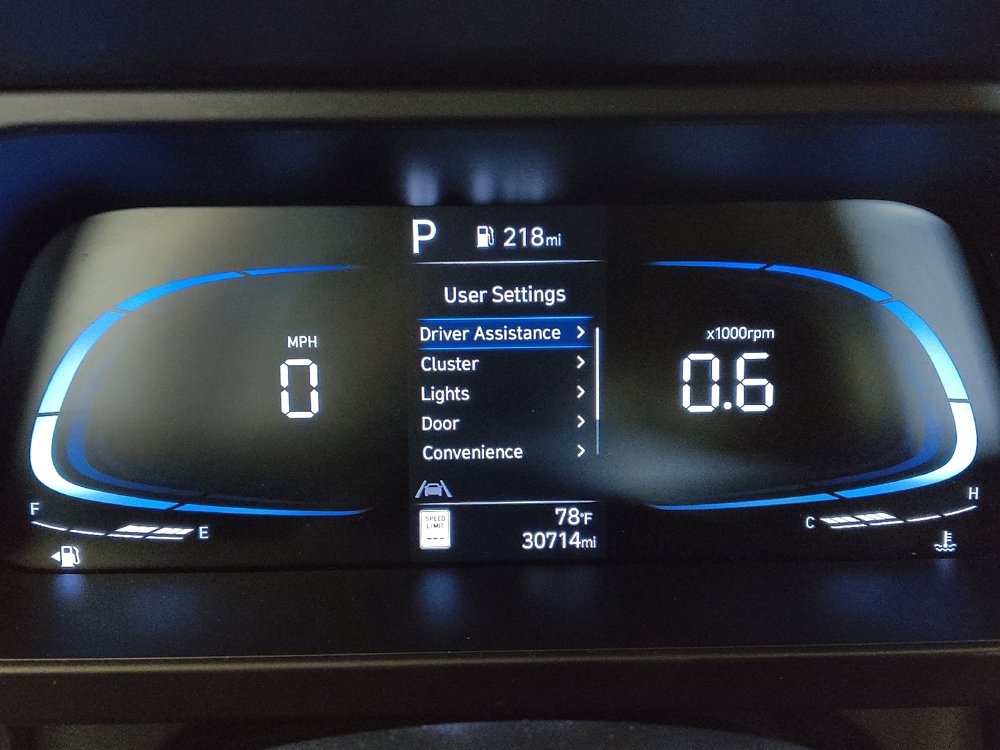 Used 2025 Hyundai Elantra Sport FWD image 23